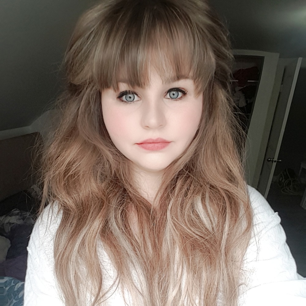 Meet your Posher, Amber